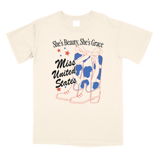 She's Beauty, She's Grace T-Shirt